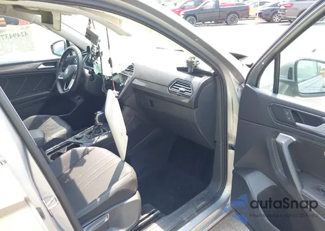 2024 Volkswagen Tiguan 2.0T Se/2.0T Wolfsburg Edition из США, поврежденный, VIN 3VV2B7AX2RM012282